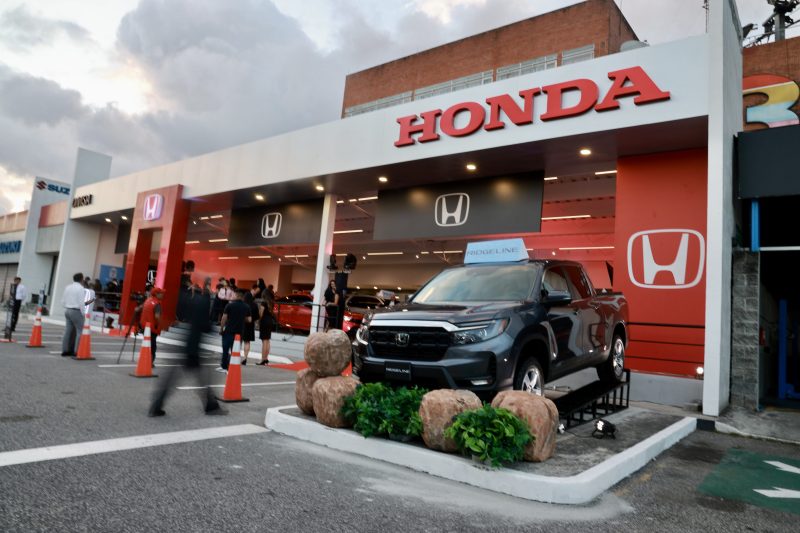 HONDA PRESENTA SU NUEVA SALA DE VENTAS EN MAJADAS