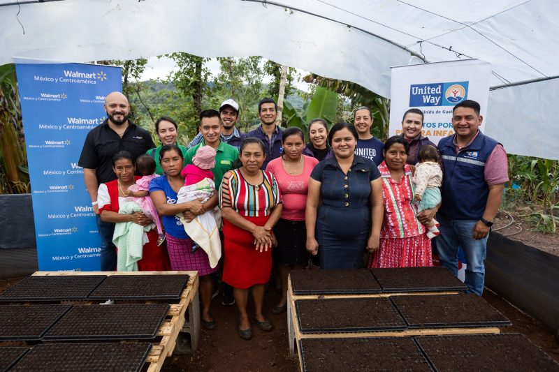 Walmart y United Way Guatemala transformaron la vida de 70 familias en Chiquimula