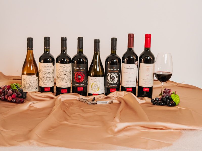 Viña Doña Paula brilla con Oro Internacional y nuevas etiquetas llegan a Guatemala de la mano de Corchos