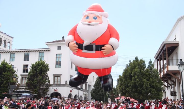 Cayalá se superó a sí misma con su desfile de Globos Gigantes
