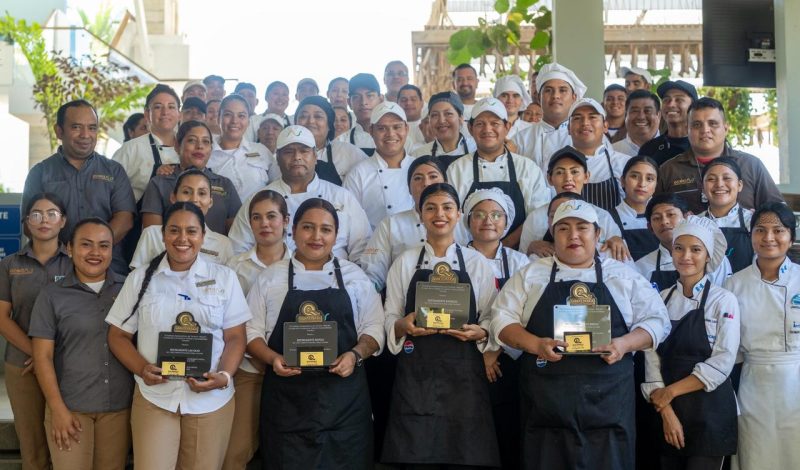 Restaurantes de Oceana Resort & Conventions obtienen el Sello Q Categoría Oro de INGUAT