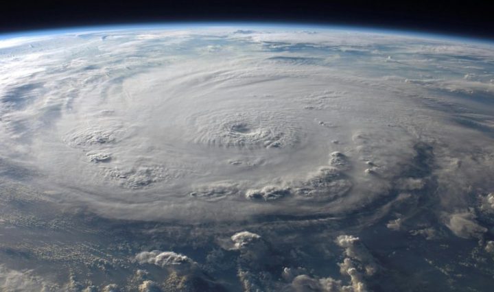 Mapfre renueva su acuerdo con Lobelia Earth para analizar el impacto de los riesgos climáticos en 16 millones de clientes