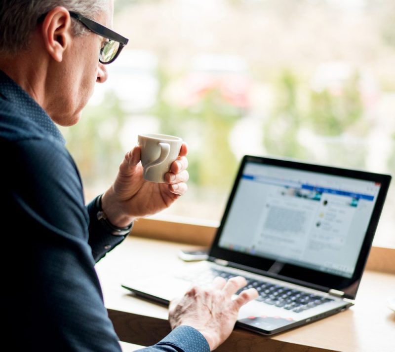 LinkedIn: oportunidades profesionales y riesgos ocultos