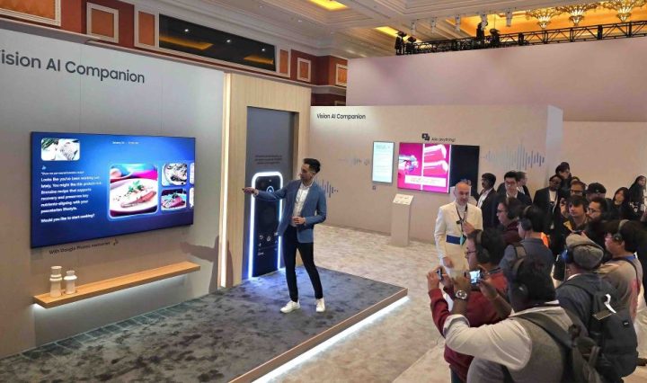 Samsung-Corporate-CES 2026-The First Look 2026 Booth Sketch_dl5