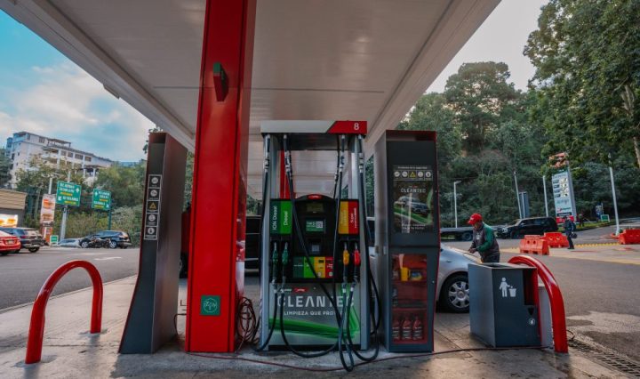 Bomba de despacho Estación Puma Landívar nueva imagen