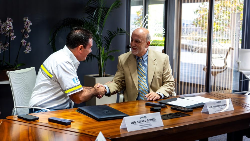 Foto oficial Cempro y UVG 2