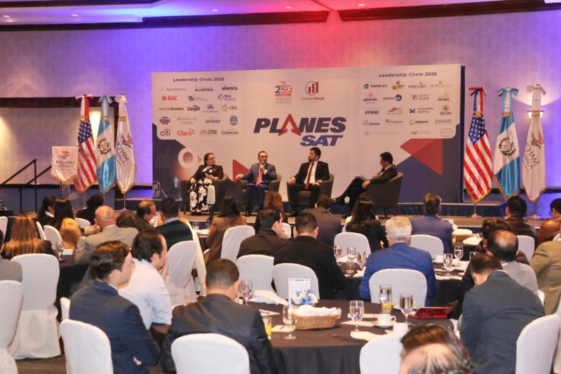 AMCHAM IMPULSA DIÁLOGO SOBRE PLANES DE LA SAT EN EL 2026