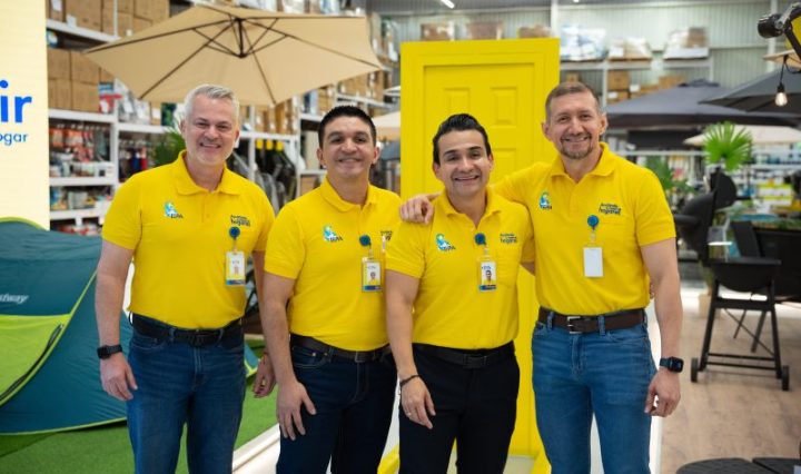 EPA, Plaza Madero Roosevelt presenta su nuevo Showroom,una experiencia inspirada en el verano