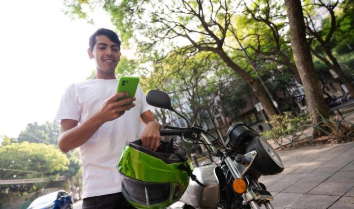 Motocicletas ganan protagonismo en la movilidad urbana en Guatemala
