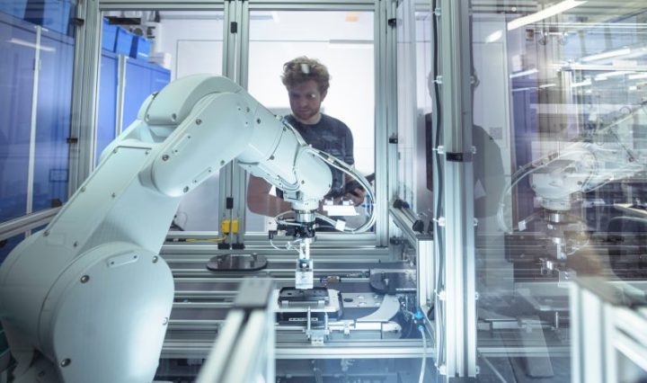 Según EY: Mercado farmacéutico latinoamericano de $135.98 mil millones posiciona a Centroamérica, Panamá y República Dominicana como nuevo hub estratégico de salud