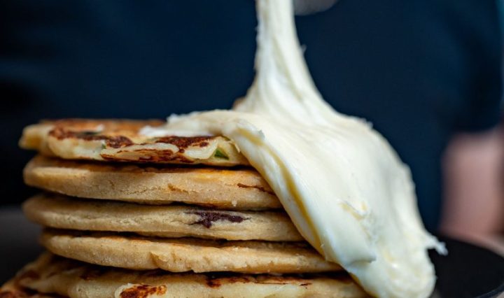 +Pupusas abre sus puertas con un concepto práctico inspirado en uno de los platillos más populares de la región