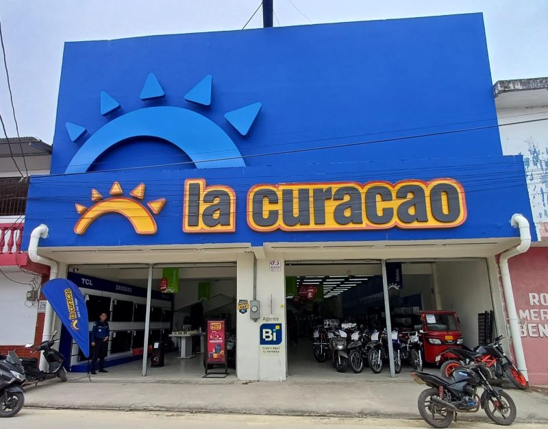 La Curacao y RadioShack anuncian su promoción exclusiva "Hot Weekend": cinco días de ofertas con descuentos de hasta el 45%*