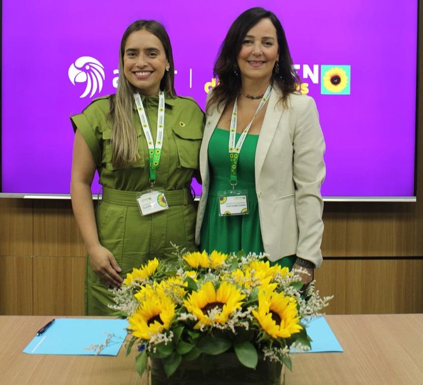 Arajet se convierte en primera aerolínea dominicana y del Caribe en implementar programa Sunflower para pasajeros con discapacidades no visibles