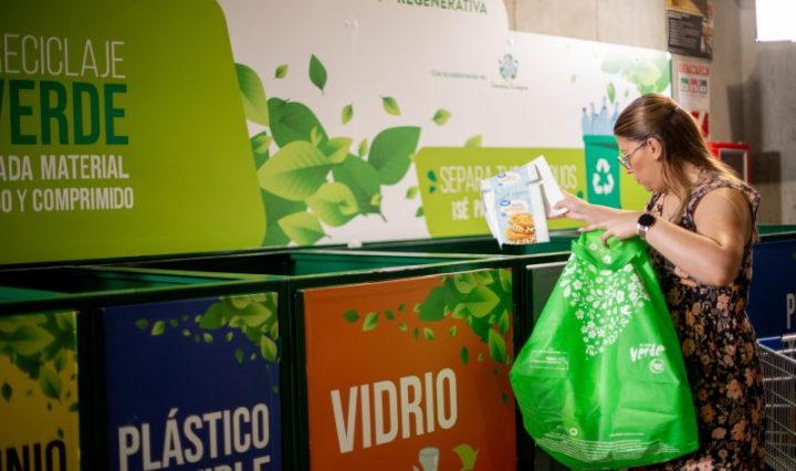 Nestlé recupera más de 1,700 toneladas de plástico de empaques posconsumo, fortaleciendo la gestión de residuos en la región