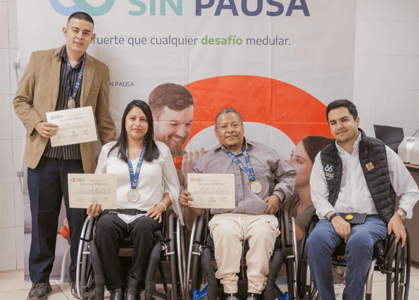 PACIENTES CON LESIÓN MEDULAR COMPLETAN PROCESOS INTEGRALES DE REHABILITACIÓN EN SINPA