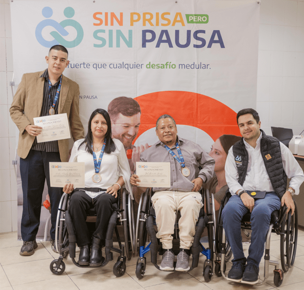 PACIENTES CON LESIÓN MEDULAR COMPLETAN PROCESOS INTEGRALES DE REHABILITACIÓN EN SINPA