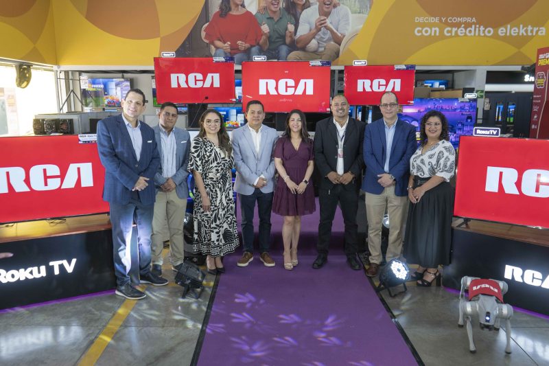 “Elektra, la Tienda Oficial de los Fanáticos”, anota gol con la llegada de la nueva línea de televisores RCA QLED con Roku TV