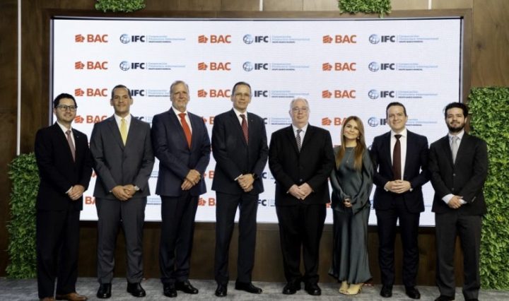 IFC invierte en BAC Guatemala para apoyar a mipymes, impulsar las finanzas sostenibles y crear empleo