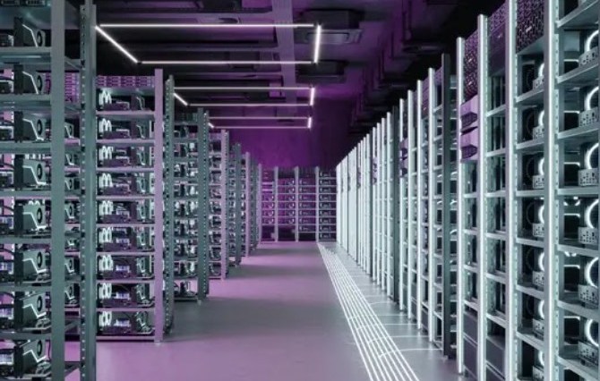 Schneider Electric capacita a profesionales en las mejores prácticas en los centros de datos