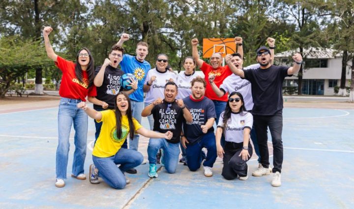Uniformes de Guatemala presenta “Chamusca” una colección inspirada en la pasión y tradición del fútbol entre cuates