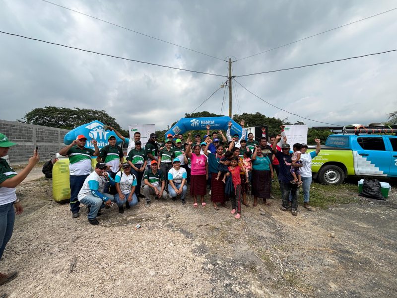 ISM fortalece iniciativas de voluntariado junto a Hábitat para la Humanidad Guatemala para apoyar comunidades en el país
