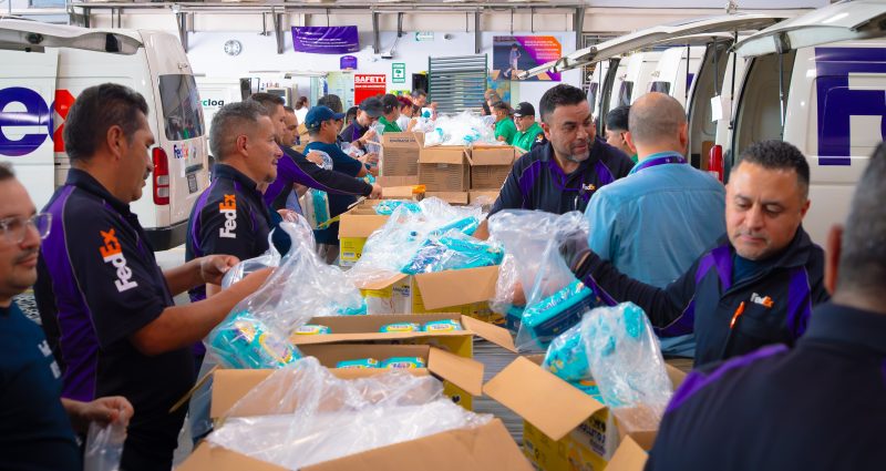 Voluntarios de FedEx y Feed the Children apoyan a la infancia guatemalteca por tercer año consecutivo