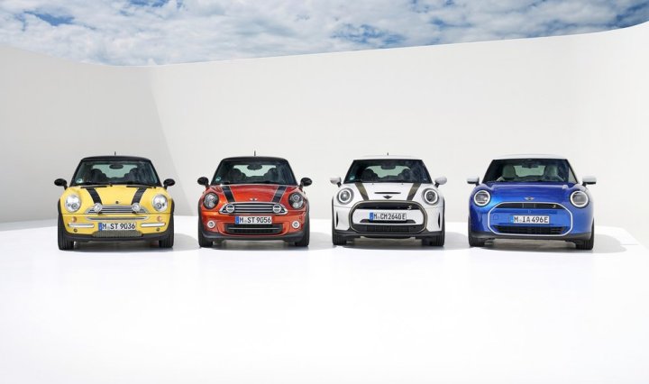 Boletin_MINI_25 años de diseño MINI en la era de BMW Group_5Ago26