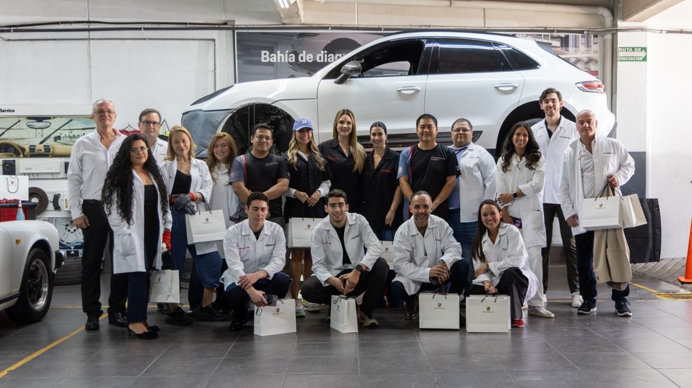 Experiencia, conocimiento y precisión Porsche celebra una nueva edición de Técnico por un Día