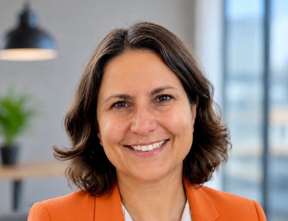 Perfil Marina - nombramiento en medios