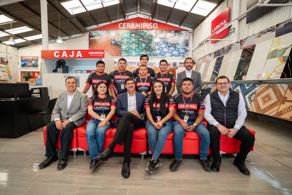 Ceramipiso celebra 13 años construyendo hogares en Guatemala