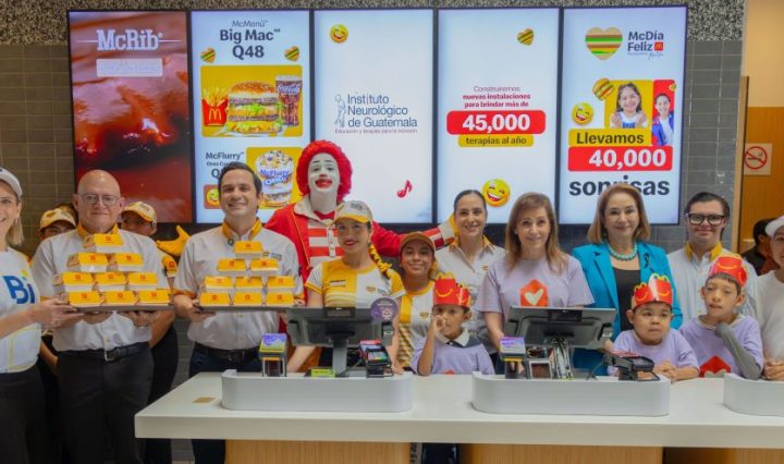 Foto oficial - Venta primer Big Mac