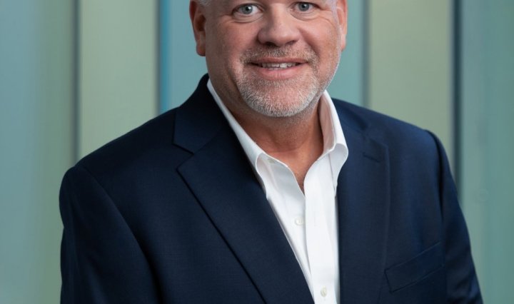 Vertiv designa a Michael Resha para liderar la manufactura global y la excelencia operacional